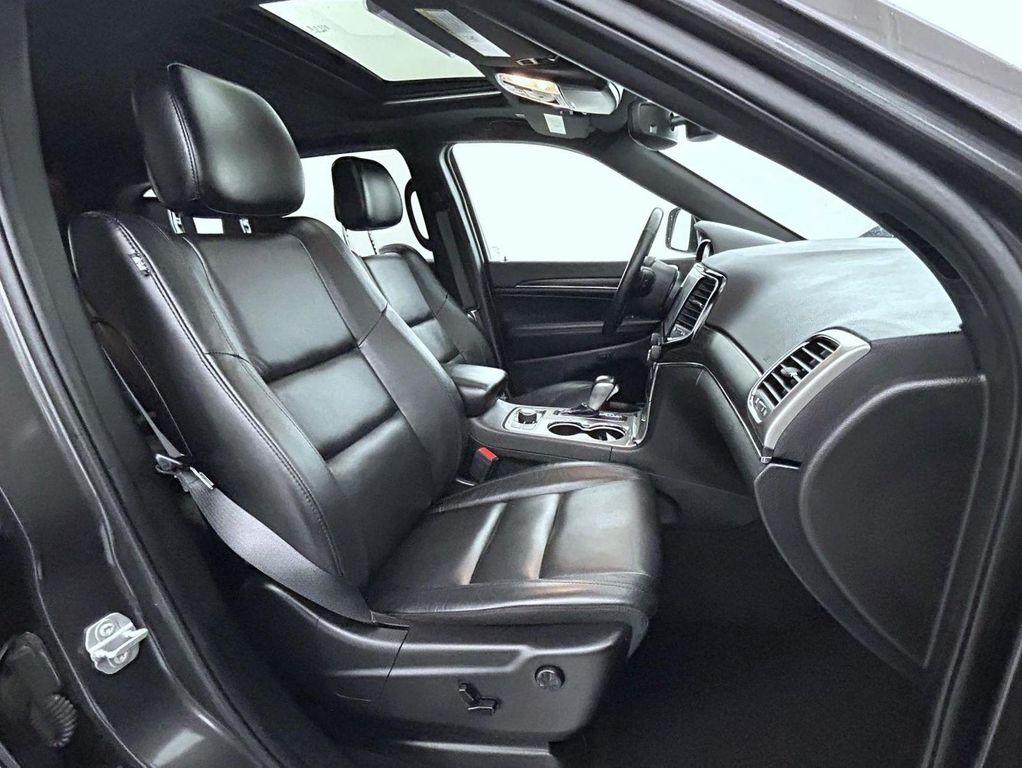used 2021 Jeep Grand Cherokee car, priced at $26,217