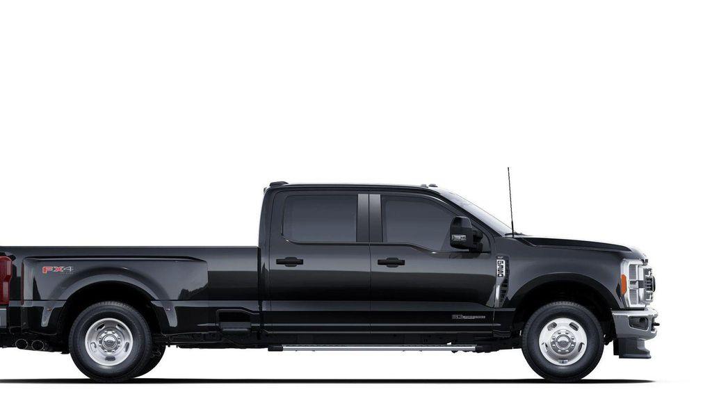 new 2025 Ford F-350 car