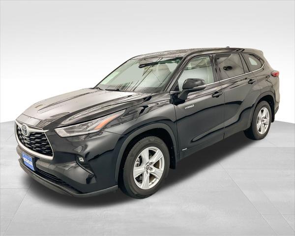 used 2021 Toyota Highlander Hybrid car, priced at $29,962