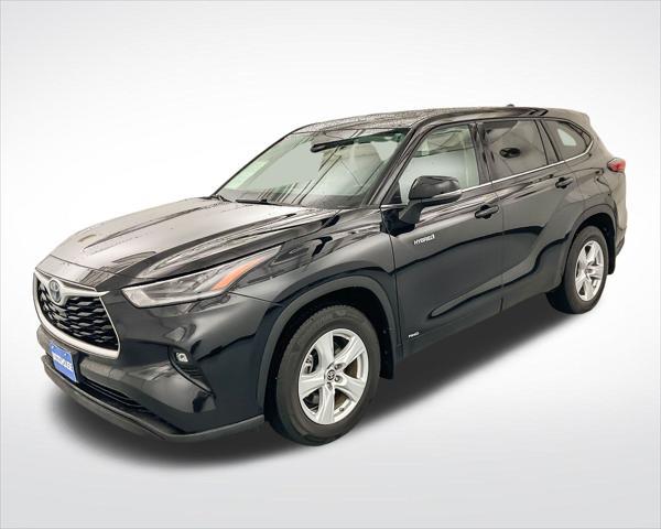 used 2021 Toyota Highlander Hybrid car, priced at $32,009