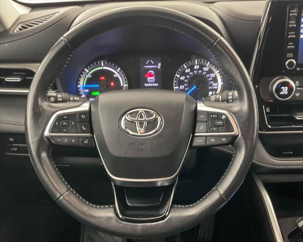 used 2021 Toyota Highlander Hybrid car, priced at $32,009