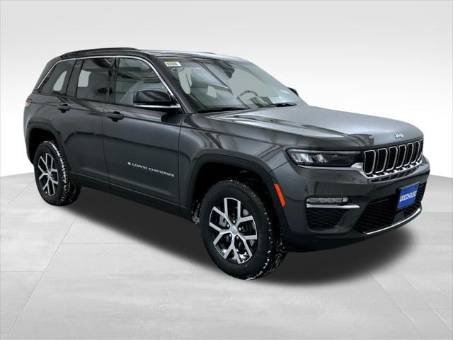 new 2025 Jeep Grand Cherokee car, priced at $41,974