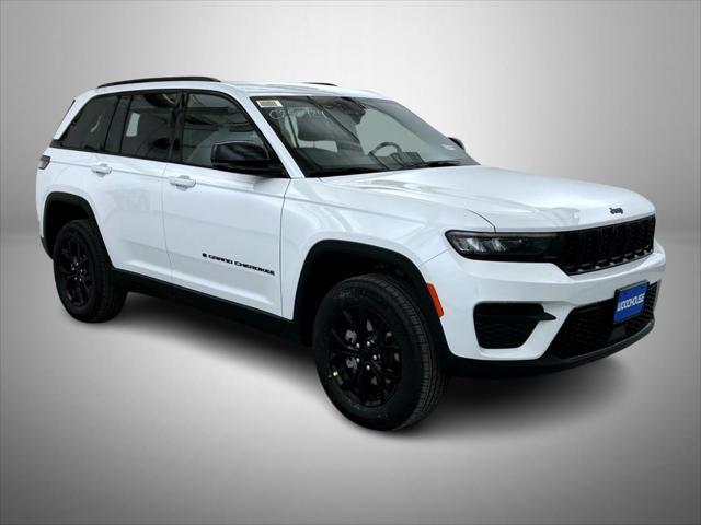 new 2025 Jeep Grand Cherokee car, priced at $43,885