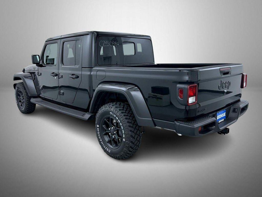 new 2025 Jeep Gladiator car, priced at $41,773