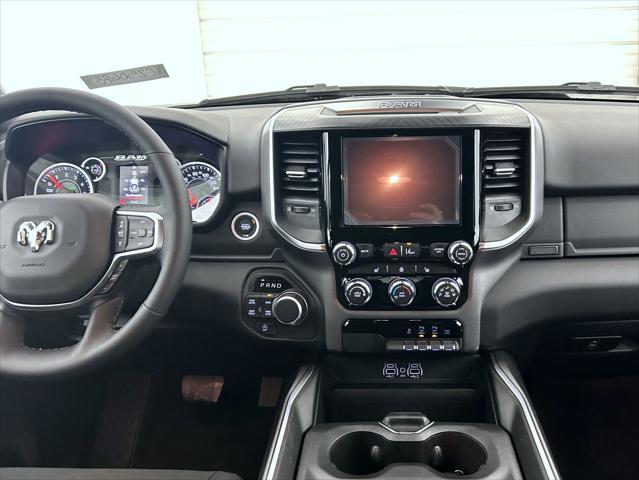 new 2025 Ram 1500 car, priced at $48,682