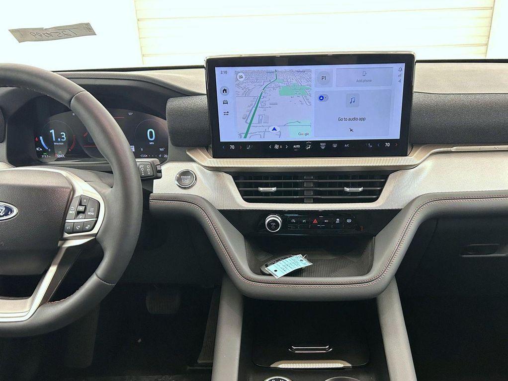 new 2025 Ford Explorer car