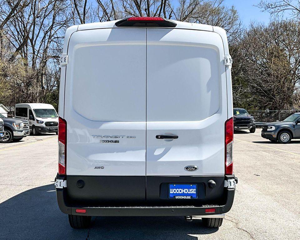 new 2025 Ford Transit-250 car
