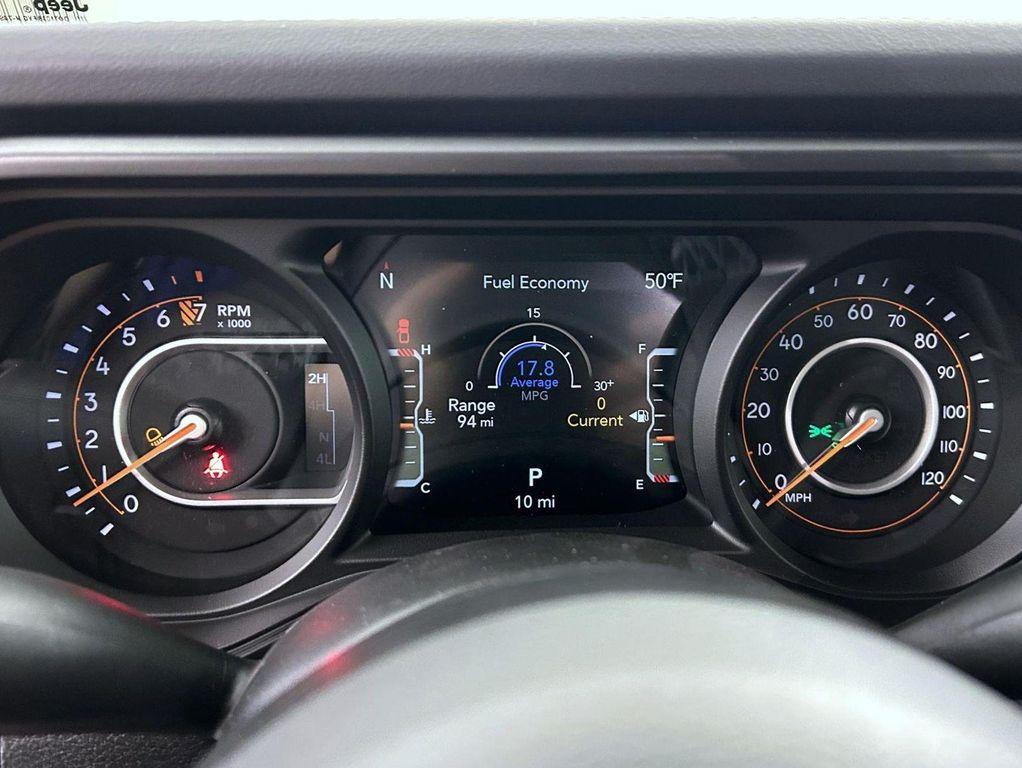 new 2025 Jeep Gladiator car, priced at $40,646