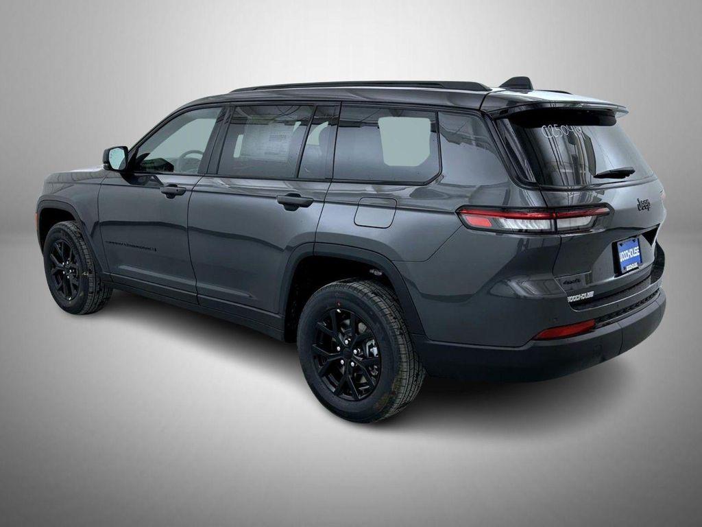 new 2025 Jeep Grand Cherokee L car, priced at $41,738
