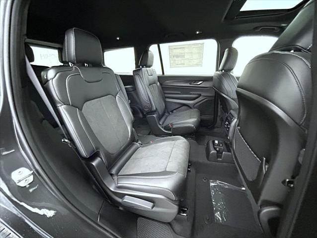 new 2025 Jeep Grand Cherokee L car, priced at $43,238