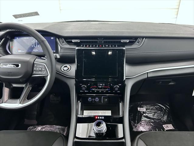 new 2025 Jeep Grand Cherokee L car, priced at $43,003