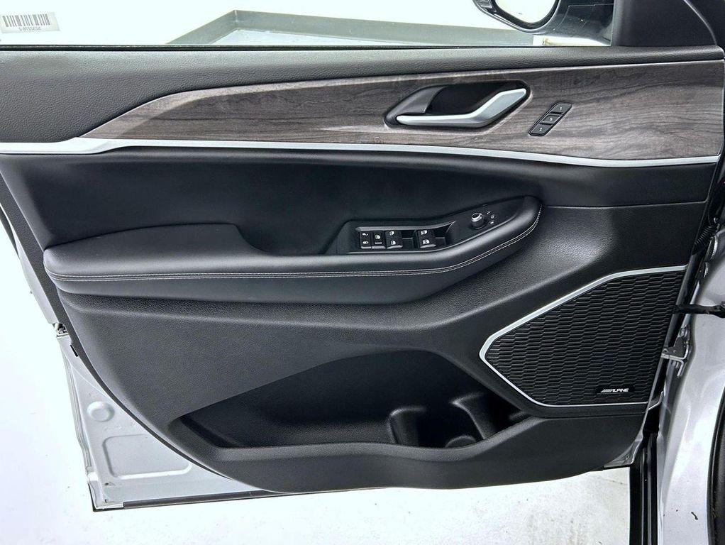 used 2023 Jeep Grand Cherokee 4xe car, priced at $28,482