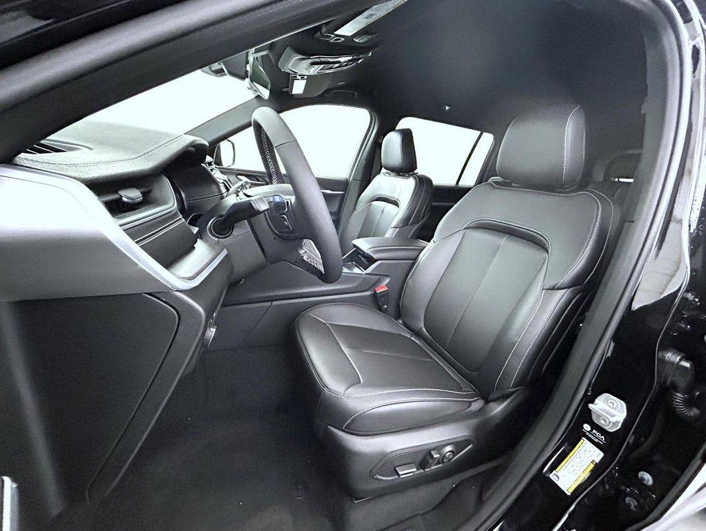 new 2025 Jeep Grand Cherokee L car, priced at $43,574