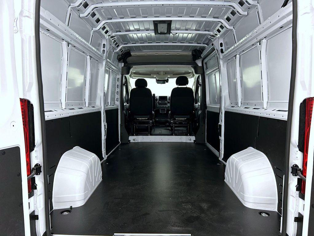 new 2025 Ram ProMaster 2500 car, priced at $53,071
