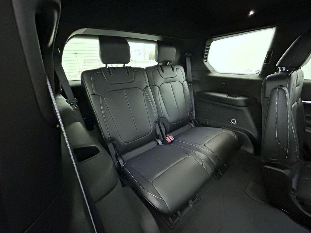 new 2025 Jeep Grand Cherokee L car, priced at $45,927