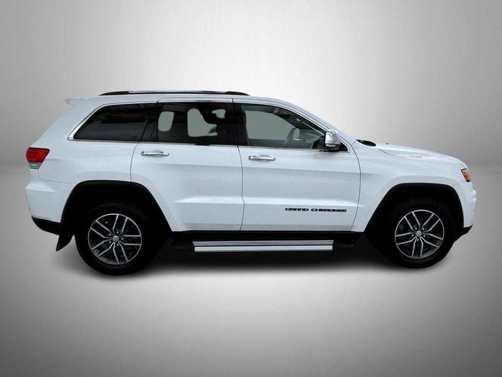 used 2018 Jeep Grand Cherokee car, priced at $14,772