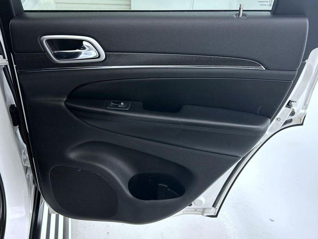 used 2018 Jeep Grand Cherokee car, priced at $14,772