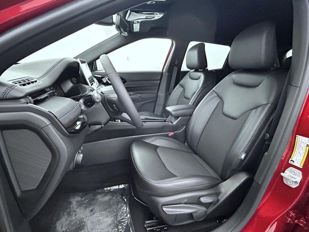 new 2026 Jeep Compass car, priced at $31,209