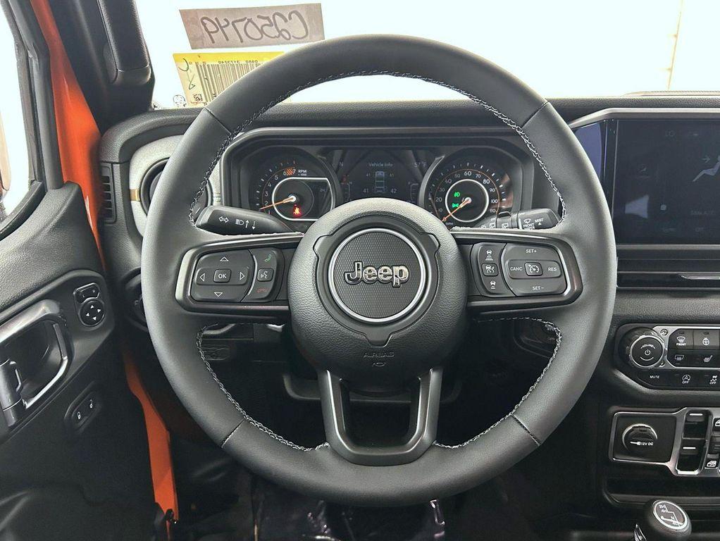 new 2025 Jeep Wrangler car, priced at $45,903