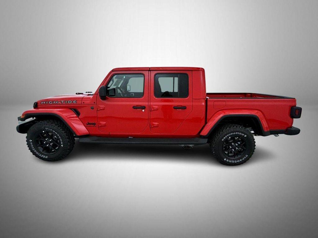 new 2025 Jeep Gladiator car, priced at $40,521