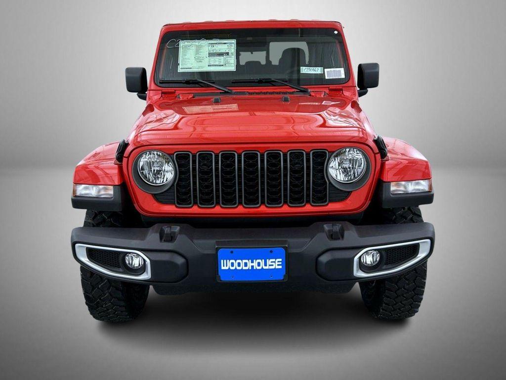 new 2025 Jeep Gladiator car, priced at $40,521