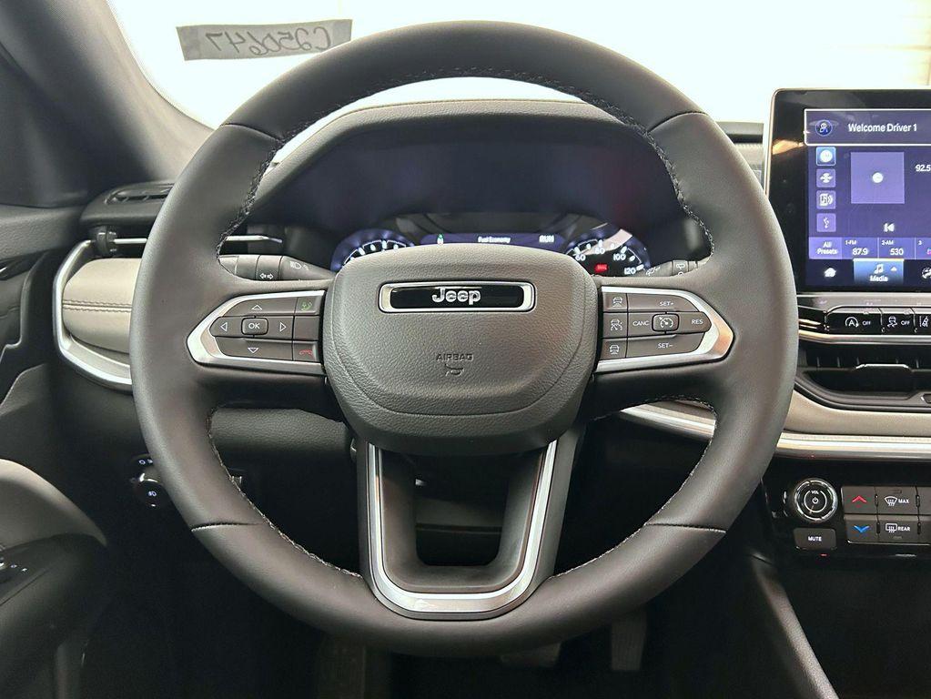 new 2025 Jeep Compass car, priced at $31,831