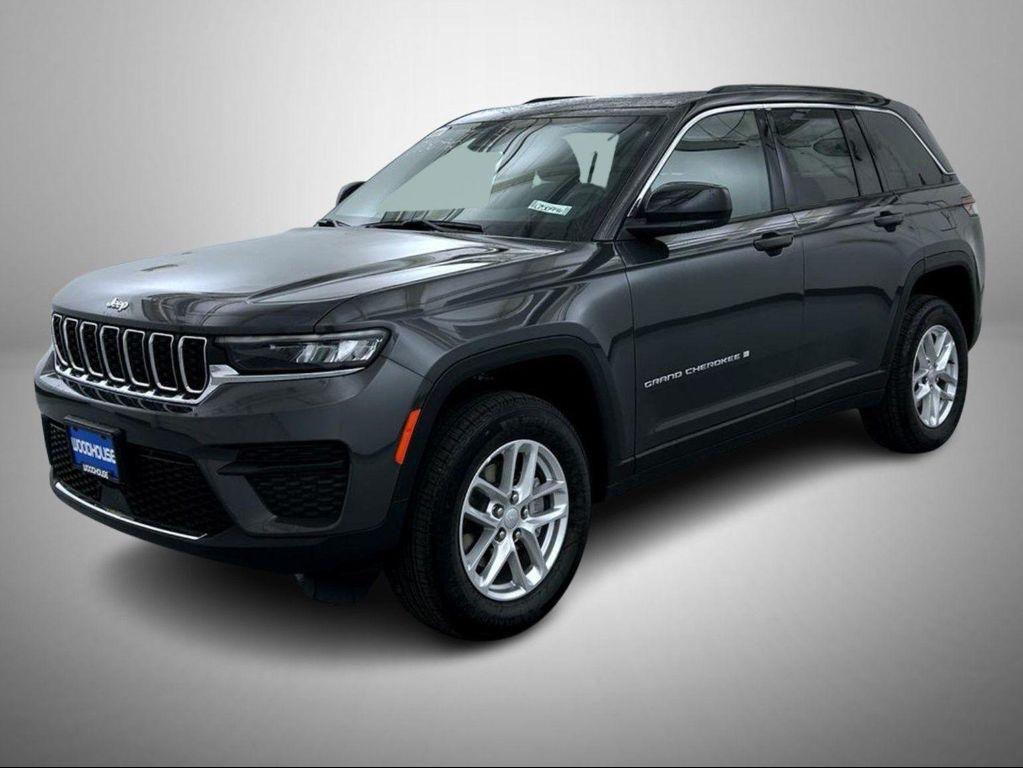 new 2025 Jeep Grand Cherokee car, priced at $40,312
