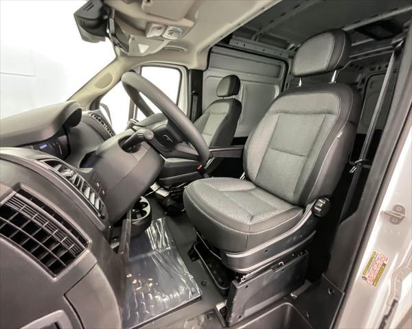 new 2025 Ram ProMaster 2500 car, priced at $50,006