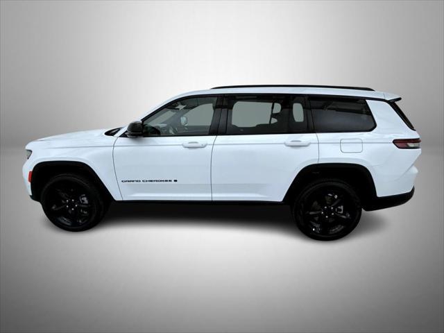 used 2025 Jeep Grand Cherokee L car, priced at $49,164