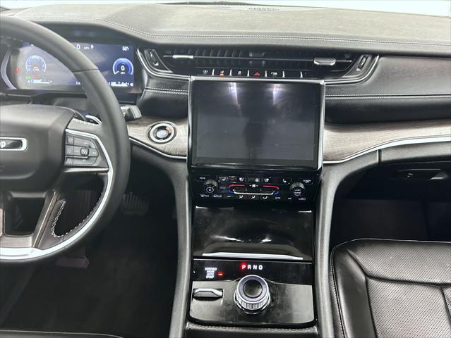 used 2025 Jeep Grand Cherokee L car, priced at $49,164
