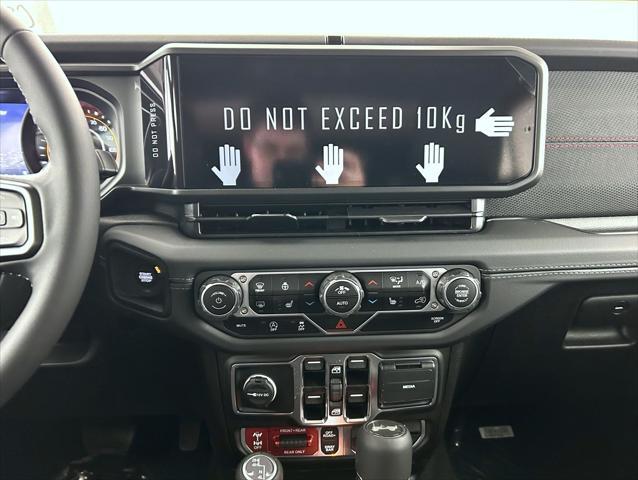 new 2025 Jeep Wrangler car, priced at $66,932