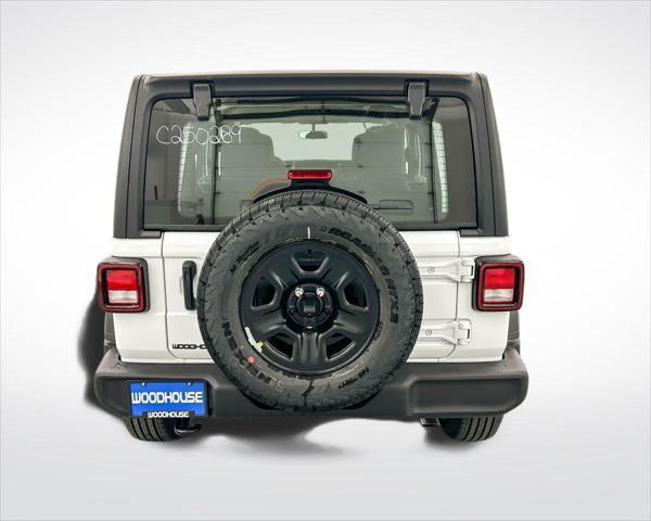 new 2025 Jeep Wrangler car, priced at $38,184