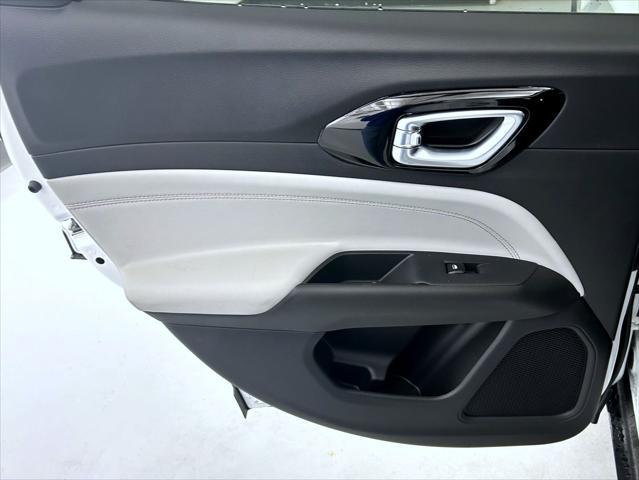 new 2025 Jeep Compass car, priced at $30,893