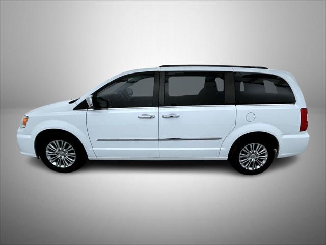 used 2015 Chrysler Town & Country car, priced at $15,084