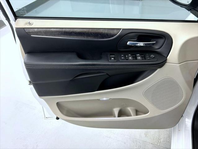 used 2015 Chrysler Town & Country car, priced at $15,084