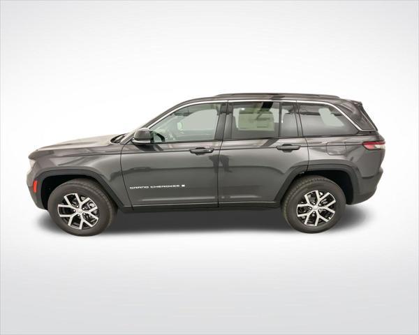 new 2025 Jeep Grand Cherokee car, priced at $43,340