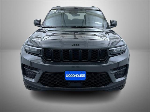 new 2025 Jeep Grand Cherokee car, priced at $40,903