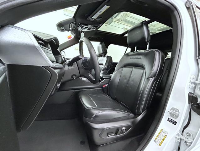 used 2023 Jeep Grand Cherokee car, priced at $39,428