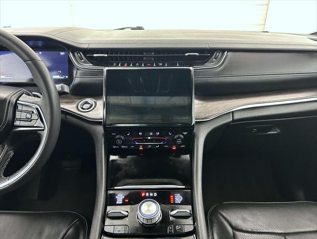 used 2023 Jeep Grand Cherokee car, priced at $39,428