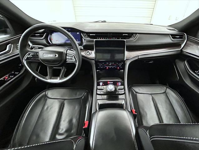 used 2023 Jeep Grand Cherokee car, priced at $39,428