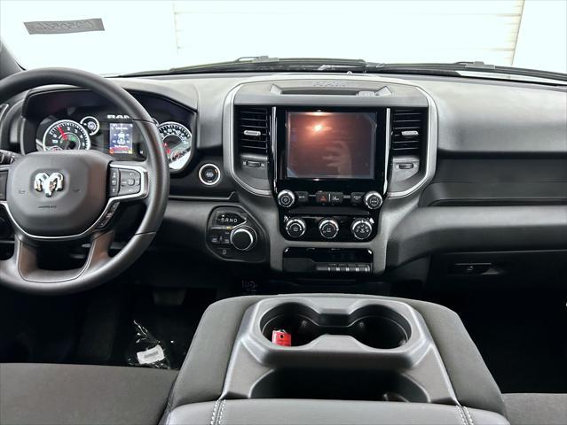 new 2025 Ram 1500 car, priced at $44,678