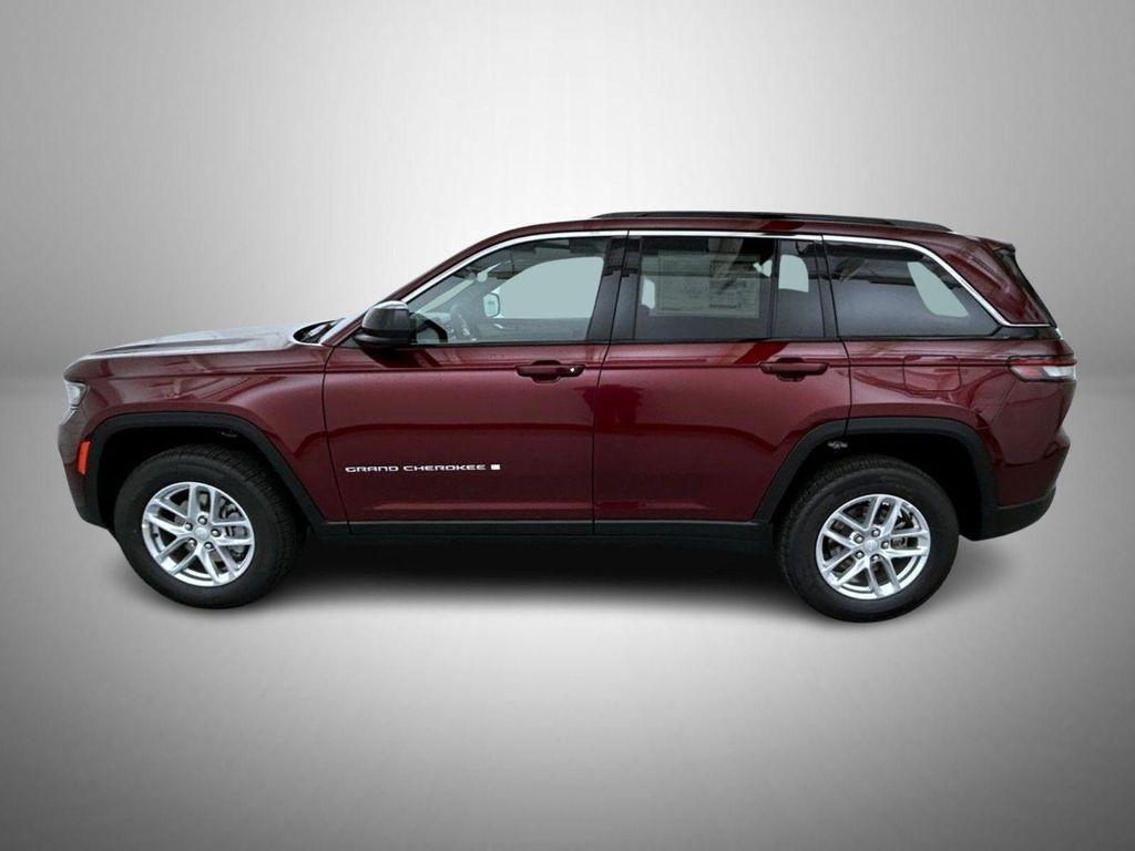 new 2025 Jeep Grand Cherokee car, priced at $36,500