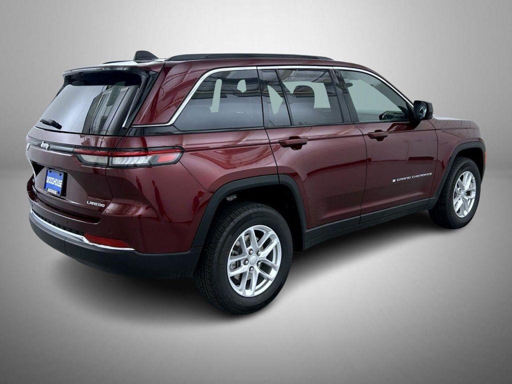 new 2025 Jeep Grand Cherokee car, priced at $36,500