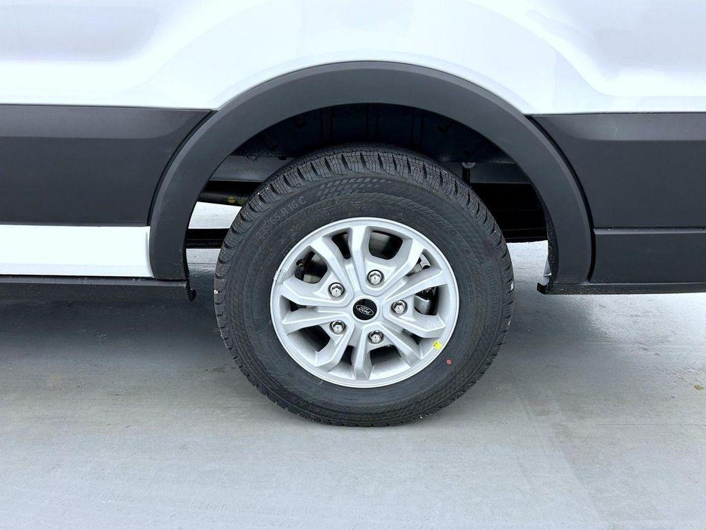new 2025 Ford Transit-350 car