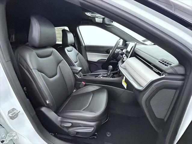 new 2025 Jeep Compass car, priced at $30,893