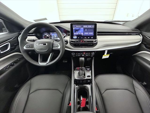 new 2025 Jeep Compass car, priced at $30,893