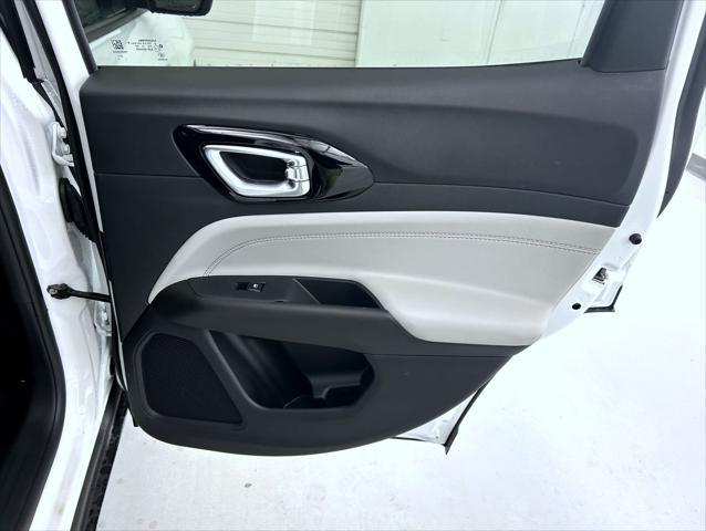 new 2025 Jeep Compass car, priced at $30,893