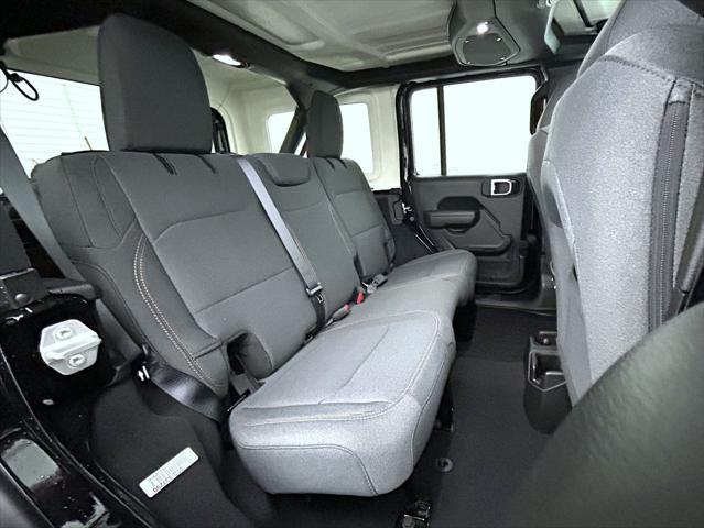 new 2025 Jeep Wrangler car, priced at $41,944