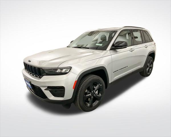 new 2025 Jeep Grand Cherokee car, priced at $43,661