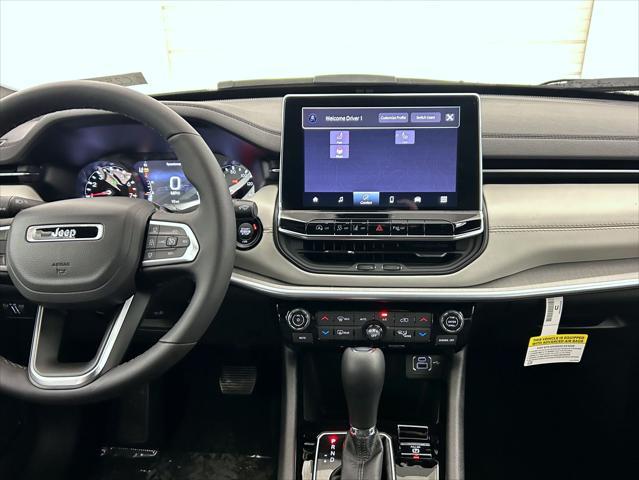 new 2025 Jeep Compass car, priced at $31,301